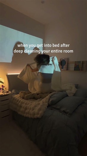 Clean room + fresh bedding = THE. BEST. SLEEP.
