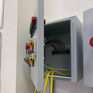 [Hot Item] Flexible Thin-Wall Manufacturing Minimal Vibration Control Cabinet Machine Distribution Box Enclosure