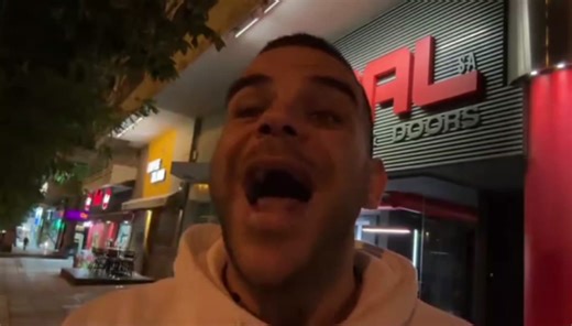 Exploring the Greek Humorous Side with Ligdas