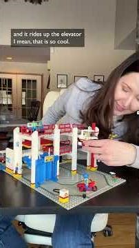 My favorite vintage LEGO sets: 6394 Metro Park and Service Tower