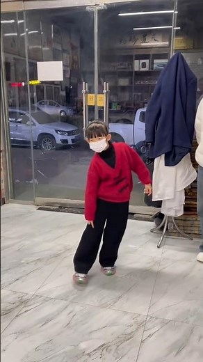 E1151 The child was😰😖limping😲🤔 while walking,it turned out to be a hip dislocation!