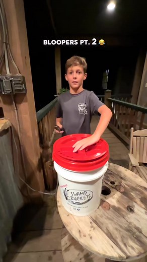 Who wants more bloopers？! 🦞😂 Funniest moments and outtakes from Louisiana #crawfish #crabs #lobster #cajun #farming #fish #fishing #lobsterfishing #Louisiana | Grant Hamilton