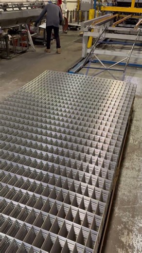 Custom Welded Wire Mesh Panels | Wire Cloth Man