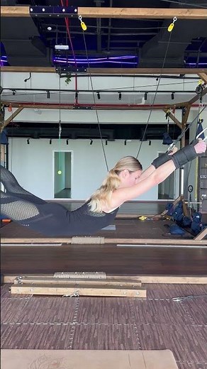 🌿 Floating Meditation ✨ Slow-Motion Flexibility on the Pravilo Machine 🧘‍♀️