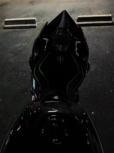 Kawasaki H2R Superbike Features and Performance Review