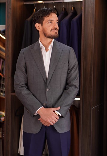 ¿Sabías que con la nueva coleccion de Essenziali todas las combinaciones de tus trajes son un perfect match? Encuentra el drop en los ateliers de Firenze San Isidro y Surco así como en la página web www.firenze.pe #menswear #modamasculina #moda #rtw