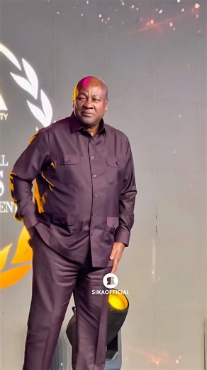 Prez. Mahama humbly joins the GEPA Export Achievements Awards ceremony 2025 🇬🇭✌️👑🏆