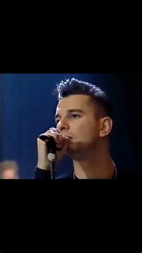 Depeche Mode "Personal Jesus" (Peter's Pop Show, 02.12.1989) 37 years since the single's release🌹🎸❤️