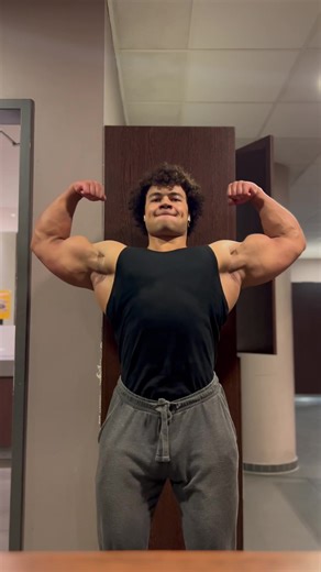 Getting buff #transformation #gym