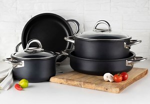 AirTaste pans cook without sticking, stirring, burning, boiling over and more