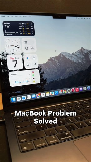 How to Clean Your MacBook Keyboard? 🤔 #shorts #macbook #apple #techtips #macos #macapps