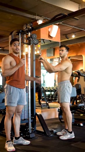 Ashiq Sulaiman on Instagram: "Tricep push down. The correct form of Tricep push down. . . . . . . @ashiqsulaiman #instapost #instagram #instagrowth #instadaily #igreech #explore #viral #fypシ゚シ #reelitfeelit #TricepWorkout #savethisvideo #likesharecommentfollow"