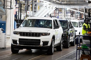 What Stellantis Certified Pre-Owned Vehicle Coverage Includes