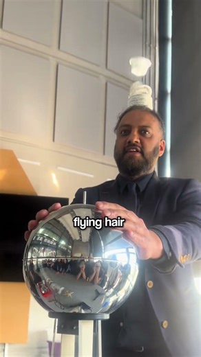 This Physics Teacher Will Blow Your Mind 😲