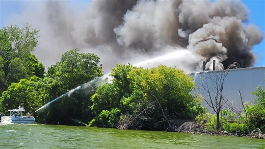 Fire at Johnston Boiler Co. in Ferrysburg extinguished, all roads reopen