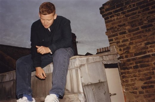 Kae Tempest's 'Statue In The Square' Is A Powerful Return | News | Clash Magazine Music News, Reviews & Interviews