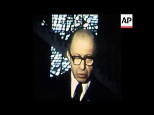SYND 30 12 77 ISRAELI PRIME MINISTER BEGIN INTERVIEWED IN JERUSALEM
