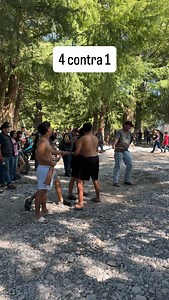 2.7K views · 25 reactions | 4 contra 1 | Atrabancado soy | Facebook