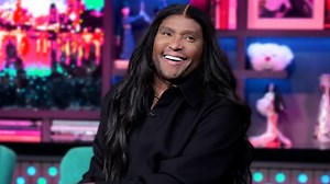 151K views · 1.5K reactions | Law Roach Says Meredith Marks’ Hepburn Bangs Are Fashion #WWHL | Watch What Happens Live | Facebook