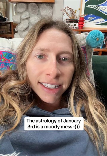 Understanding Cancer Moon Emotions in Astrology