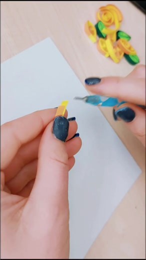 Paper Quilling a Sunflower: Easy Step-by-Step Guide