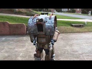 Handmade Steampunk Robot - Updated