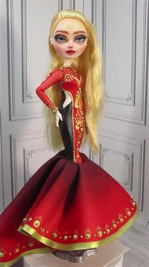 OOAK "Royal Red" Ever After High.