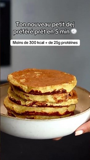 PANCAKES PROTÉINÉS AU FROMAGE BLANC