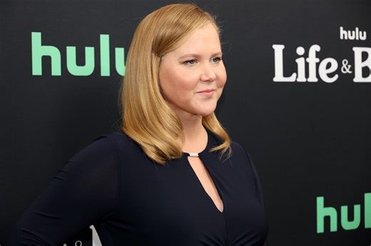 'Life & Beth': Amy Schumer Reveals Real-Life Fish Hook Scene Complete With Apples