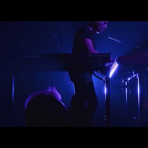 30K views · 77 reactions | ⭑ Emden | 25.10.2026 | Nordseehalle ⭑ Rock meets Klassik – Neue Show, Neue Songs & Dark Tenor Hits. Ein mitreißendes Konzert, das du nicht verpassen darfst! ⭑ Jetzt Tickets sichern! Tickets: https://www.thedarktenor.com/products/25-10-26-emden-nordseehalle-rock-meets-klassik | The Dark Tenor | Facebook