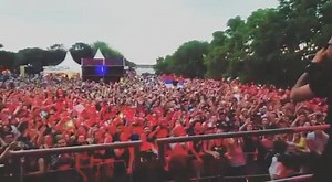 101K views · 3.7K reactions | Donauinselfest Kronehit Bühne Wien Dankeeeee Hvala Punoooooo ... Sutra Grand Magazin TV Show ab 14h  | MC Yankoo ( Official Page) | Facebook
