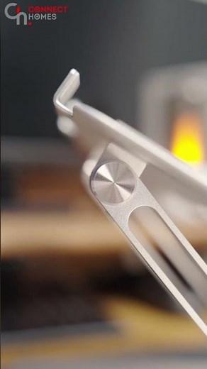 Lamicall Adjustable Laptop Stand, Portable Laptop Riser, Aluminum Laptop Stand for Desk Foldable.