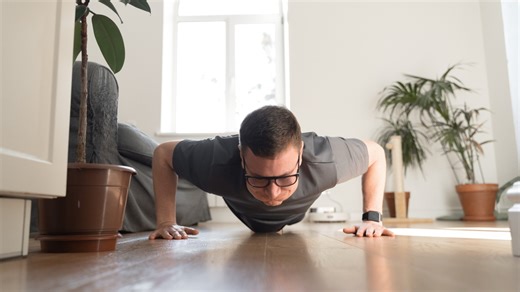 Personal trainer reveals how many push ups you should be able to do