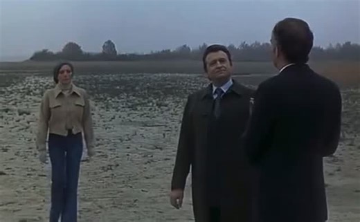 Cedric Morisset on Instagram: "Histoire française - Les Noces Rouges, Claude Piéplu, Michel Piccoli, Stéphane Audran, Claude Chabrol, 1973."