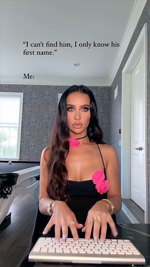 CARLI BYBEL on Instagram: "My specialty.. give me 5 mins🕵️‍♀️🌺💀 anyone else like this? 😂"