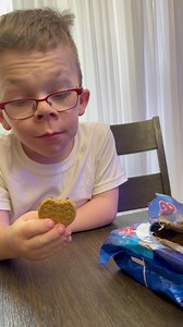 Let’s try S’mores flavored OREO cookies! #liljacobwalker #snacks #cookies #oreos #smores #tastetester | Jacob Walker