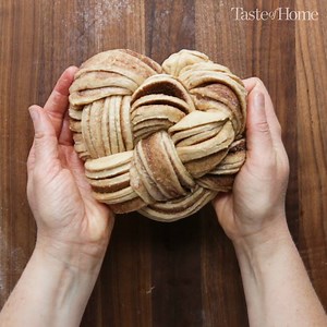 Come home to the heavenly aroma of fresh-baked cinnamon rolls! > Get the recipe for Slow Cooker Cinnamon Roll: https://trib.al/FEQviJ2 | Taste of Home