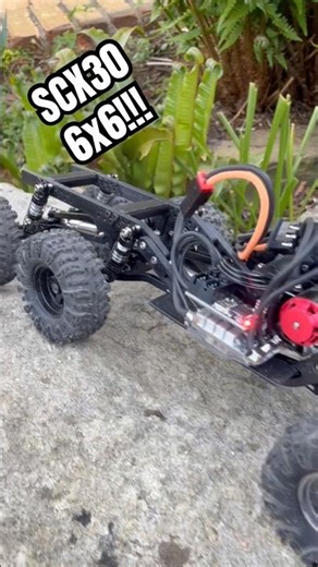 I Built the FIRST Axial SCX30 6x6!! #rcoffoad #rcfun #rccar #shorts #rccrawler