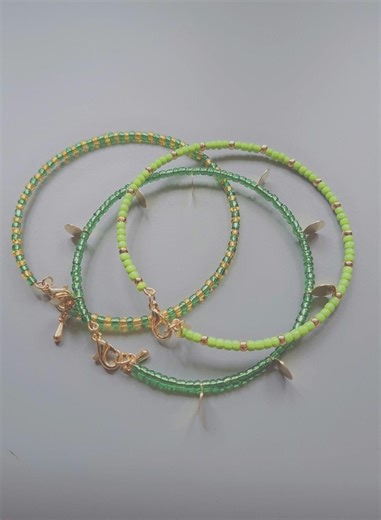 Green Seed Bead Bangle Set | Dainty Memory Wire Bracelets With Gold Accents - Etsy UK