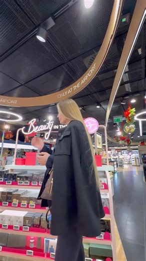 Роксолана Величковська on Instagram: "🇬🇧"