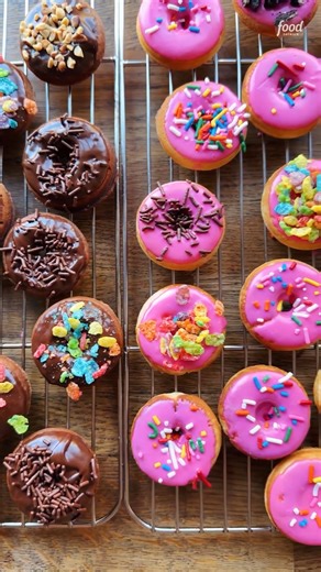 Mini doughnuts make us SO happy 😍🍩 How would you put this mini maker to work? Get it on Amazon: https://amzlink.to/az0yYXZ2bNWWy (We may make 💰 from these links!) | Food Network