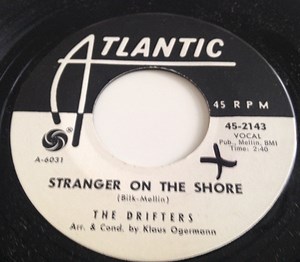 The Drifters - Stranger On The Shore