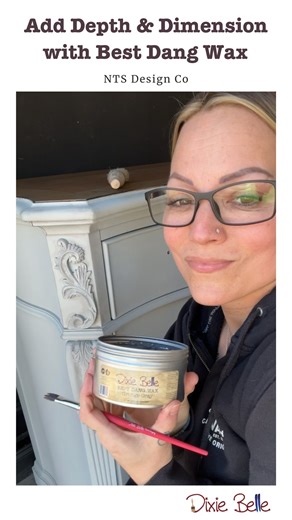 Give your furniture that “wow” factor with Best Dang Wax! 🖌️ This pigment-rich wax is perfect for adding depth, dimension, and subtle shading to your painted pieces. Whether you’re layering over Chalk Mineral Paint, Silk All-In-One, or Terra Clay Paint, it highlights details and brings out textures beautifully. It’s easy to apply, works for both beginners and pros, and comes in 8 rich, pigment-packed colors—so you can customize every piece just the way you like. Which piece in your home would y