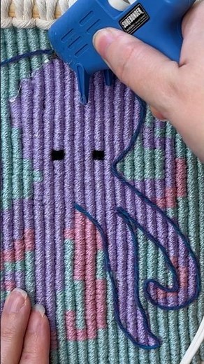 DIY Macrame Pixel Octopus #diymacrametutorial #macramedecor #macrame