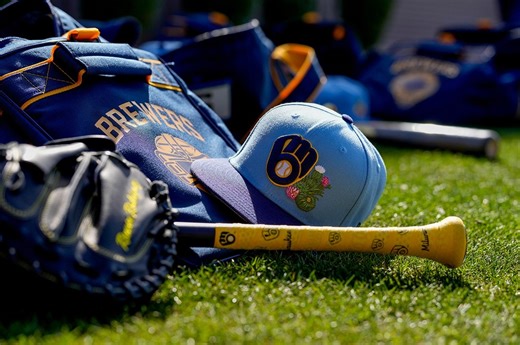 Literally the best song I’ve ever heard | Milwaukee Brewers