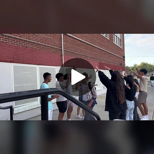 Bienvenida a la Clase del 2026 en SI Tech HS