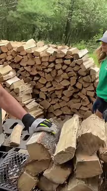 1.6M views · 6.9K reactions | Split & Stack #firewood #wood #stacks | Back 40 Firewood | Facebook