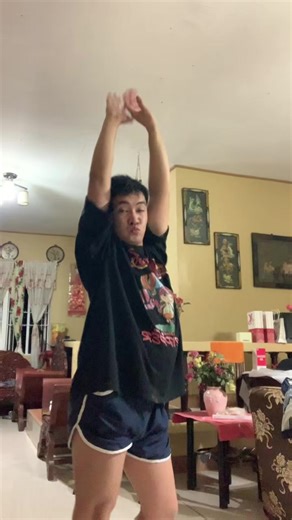 cloverq (@_fourleafcloverq)’s videos with suara asli - Template Moe