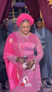 Entrances of the bride with her siblings Cc:: @famous_events_ng @arewafamilyweddings #djdee #weddingpostng #beautiful_nigerians_ | Ishaq Ibrahim Salisu