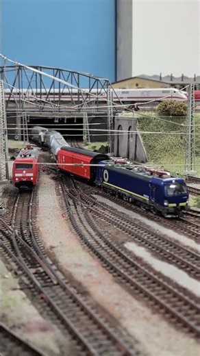 Beacon Vectron am Mischer #modellbahn #h0 #modelrailroad #roco #märklin
